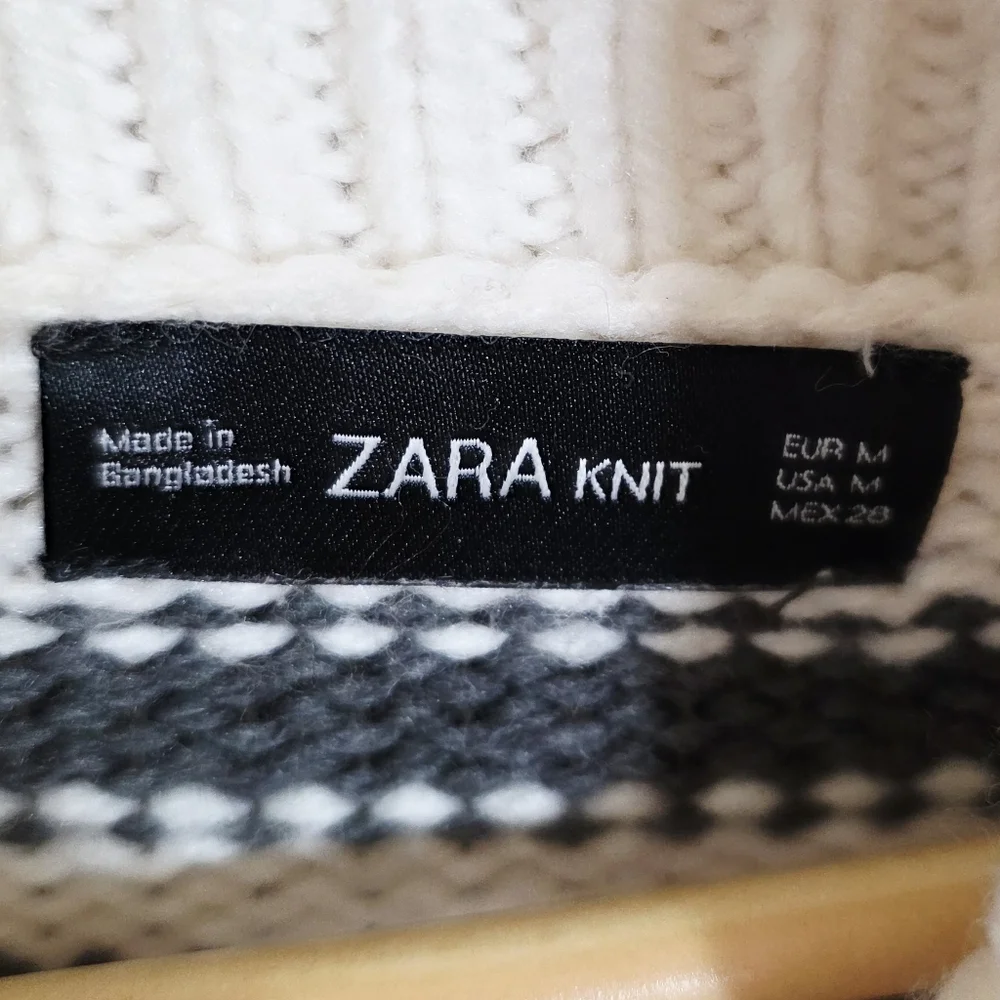 Zara Striped White/Grey Chunky Knit Turtleneck Cropped Women's Sweater Size M